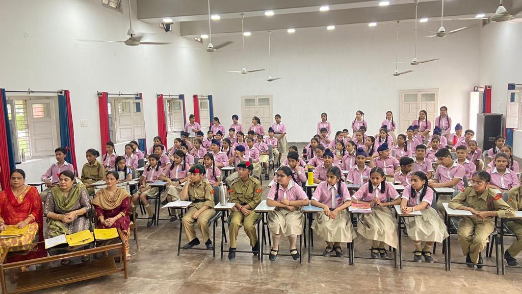 Inter-House Poetry Recitation Competition at Modern Senior Secondary School, Patiala - image 3